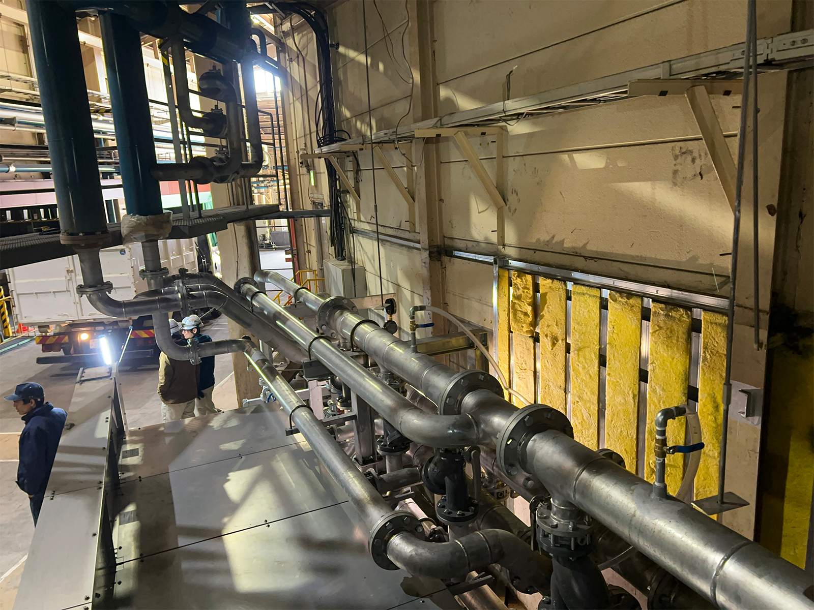 水冷チラー更新工事の施工事例